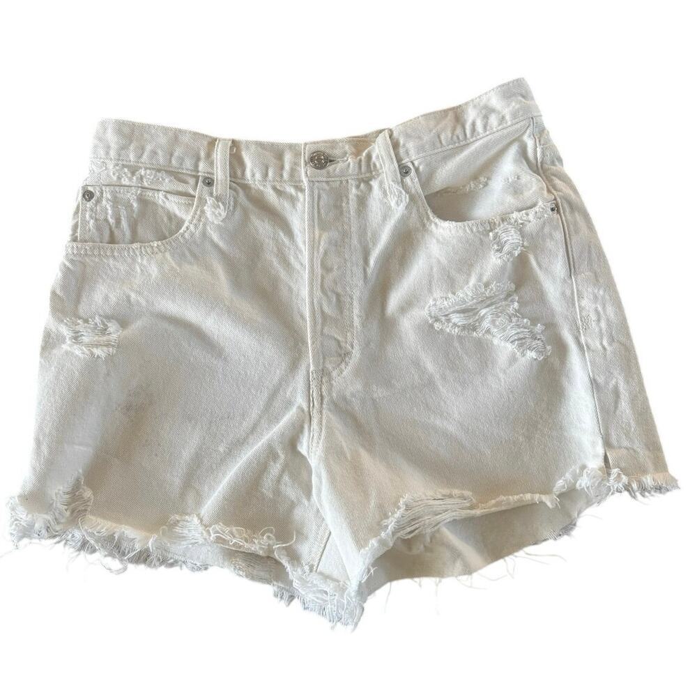 Free People White Distressed High Rise Cutoff Denim Shorts Size 30 Frayed Hem